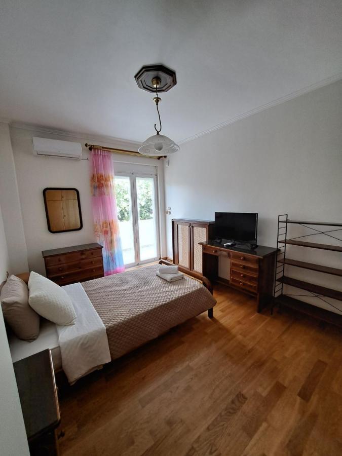 Seaview Flora'S Luxury Apartment-300Meters From The Beach Rétino Exterior foto
